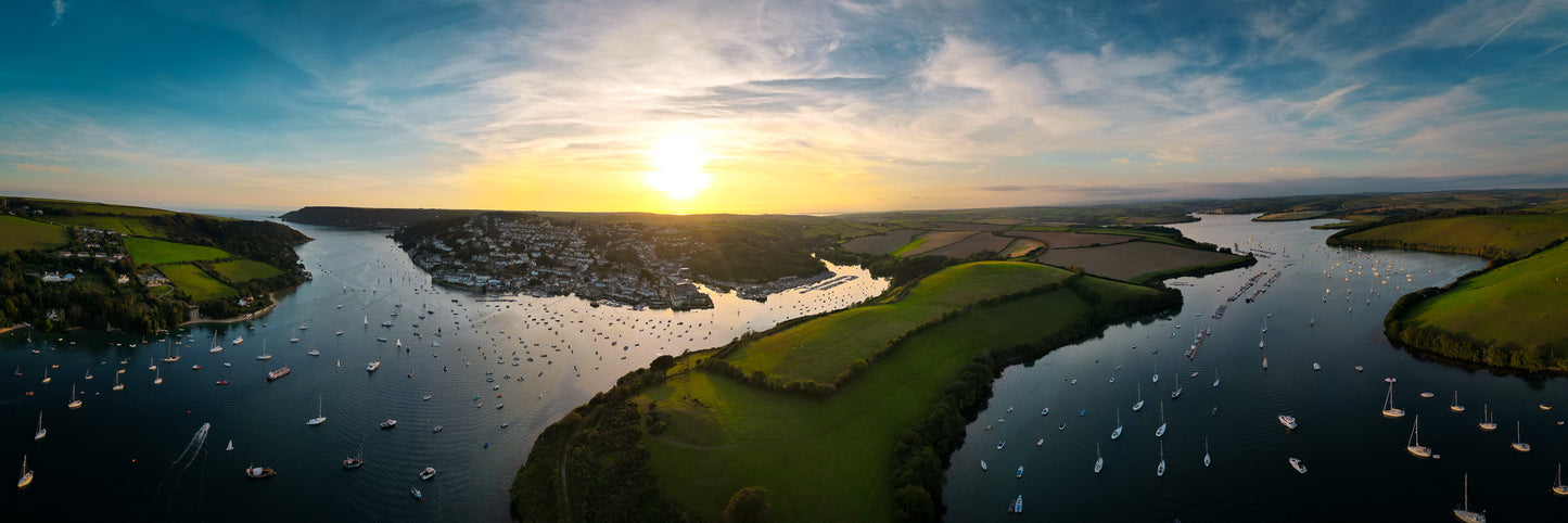 Salcombe Town Panoramic 4